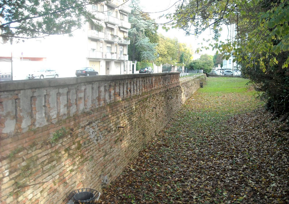 A nord di porta Liviana 